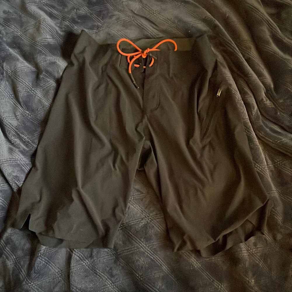 Lululemon trunks size 31/32